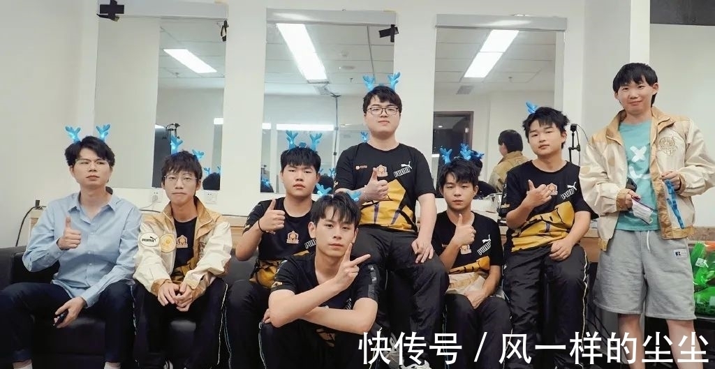 键时刻承担