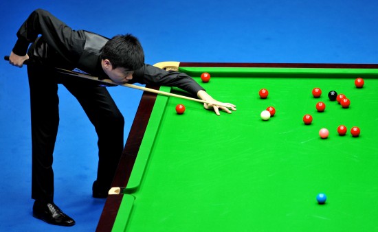 通过结合其 通过结合其