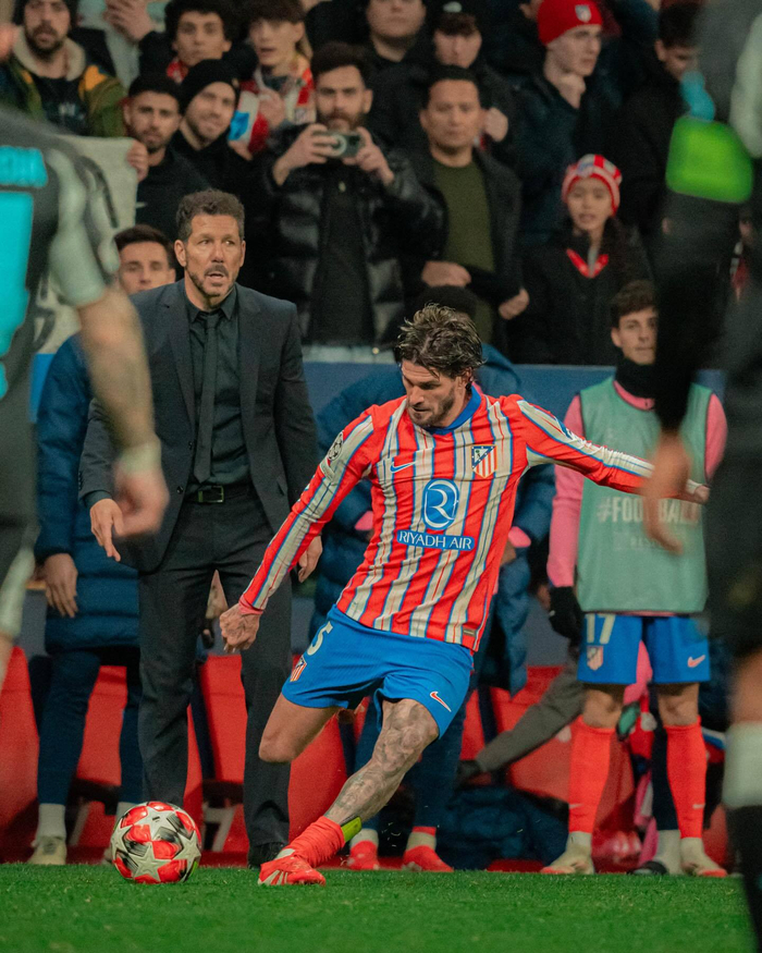 制造观看与 制造观看与